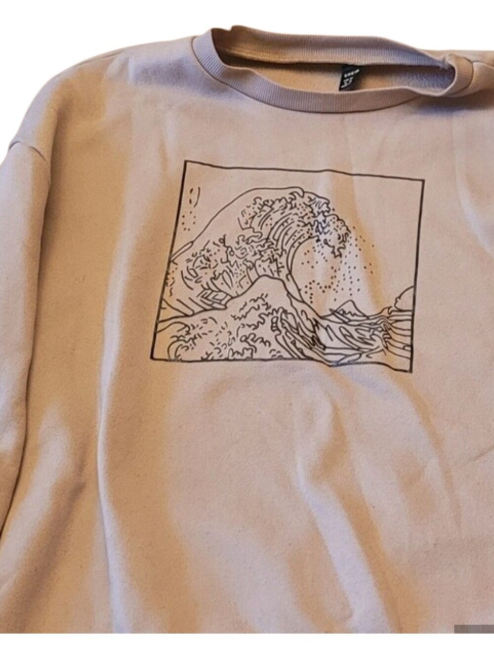 🥳5/$25!🥳 SHEIN Cream Graphic Wave Sweatshirt